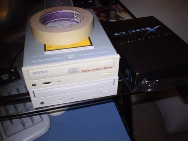 Yellowing CD R-RW Drive.JPG