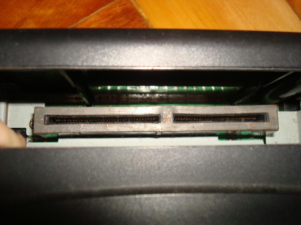 CARTRIDGE SLOT
