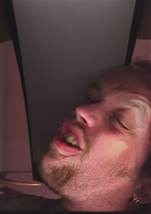 Heres a scan of my head. Man those light is BRIGHT