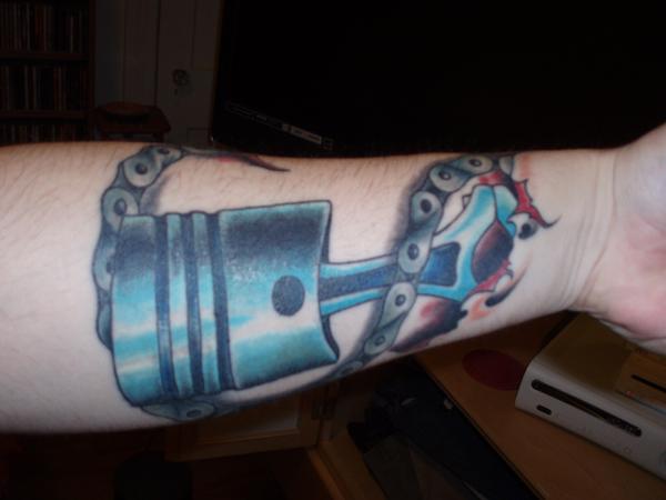 pistontattoo.jpg