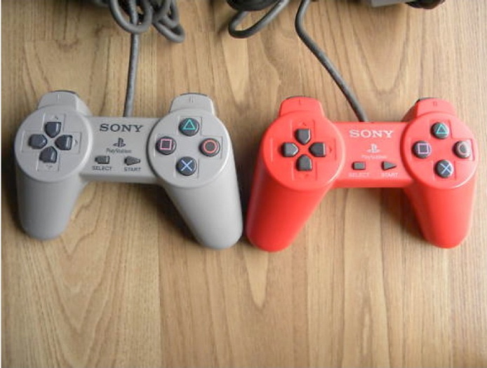 PSX Red Controller A.jpg