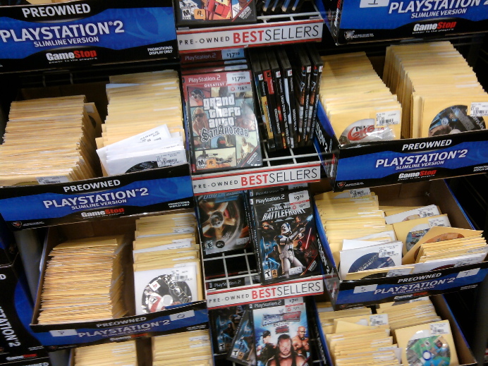 Gamestop PS2 Preowned Best Sellers a.jpg