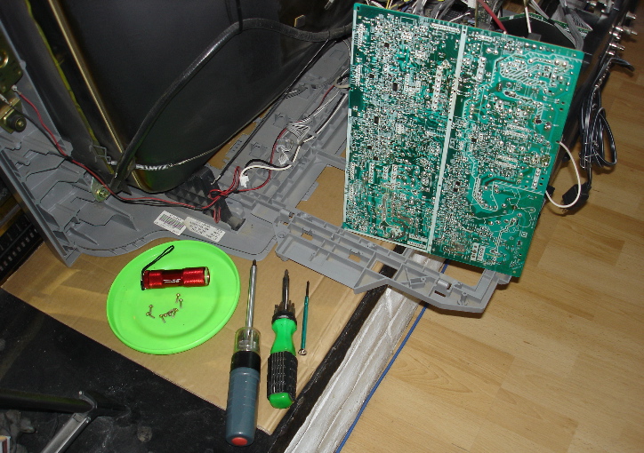 Sony KV32HS500 Repair 06.jpg