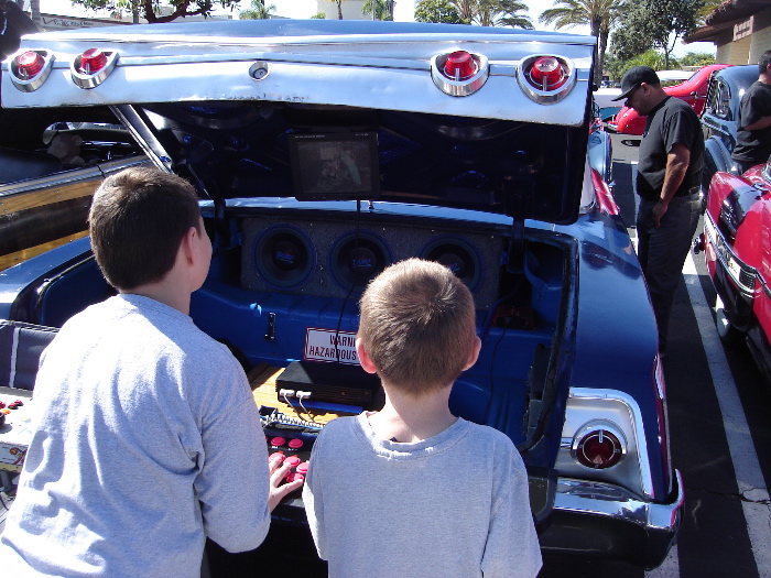 Car Show Oct 2011 05.jpg