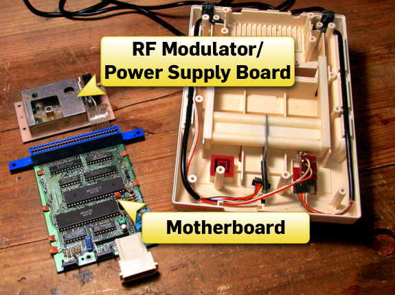 Famicom PCB.jpg
