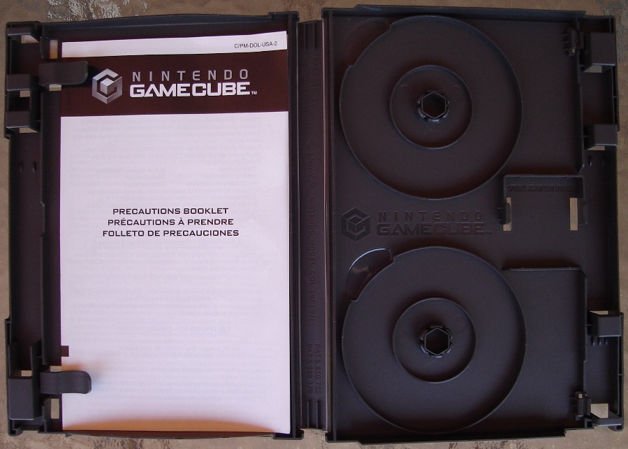 Game Case Gamecube Two Disc Holder.jpg