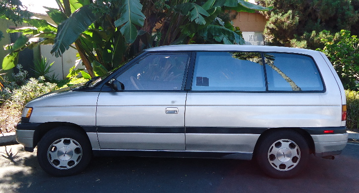 Mazda MPV 1990.jpg