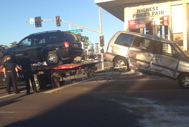 Mazda MPV Accident 05.jpg