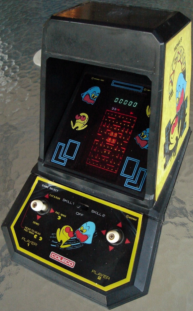 Coleco Pacman VFD Vacuum Fluorescent Display.jpg